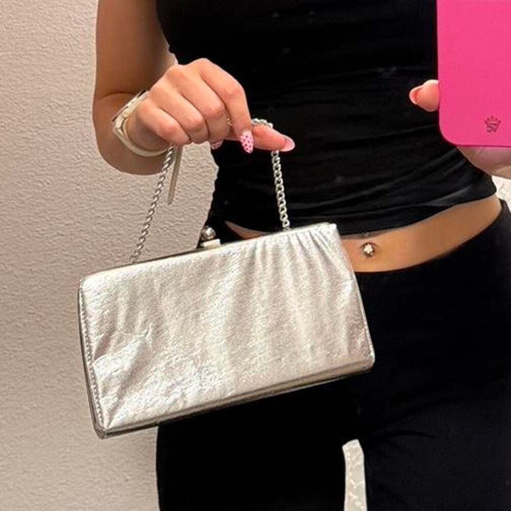 American-vintage Women's Silver clutch
